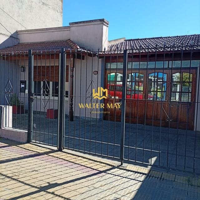 CASA EN VENTA. CONSTITUCION 800