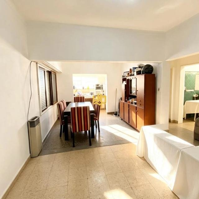 VENTA CASA 3 DORMITORIOS. DARRAGUEIRA 2000