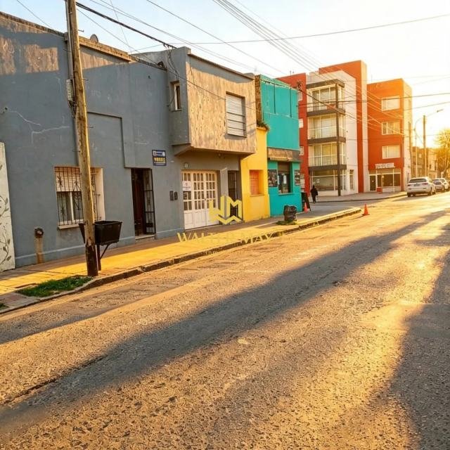 CASA EN VENTA. GARIBALDI 400